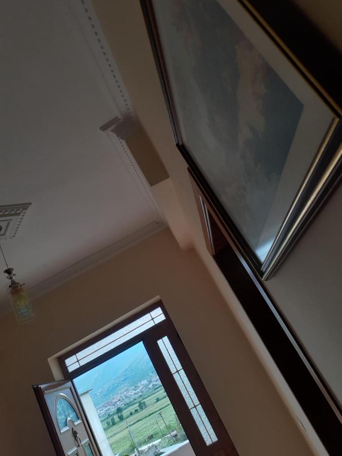 Kanushi House จีโรคาสเตอร์ ภายนอก รูปภาพ