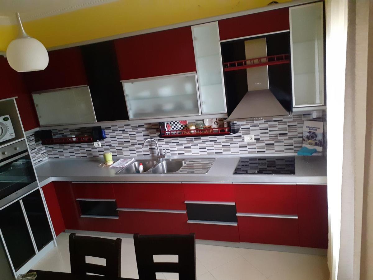 Kanushi House จีโรคาสเตอร์ ภายนอก รูปภาพ